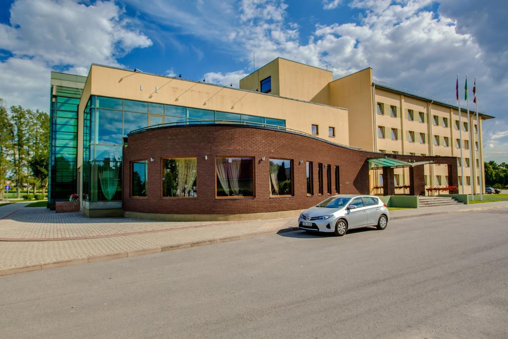 Hotel Tigra Priekuļi Esterno foto