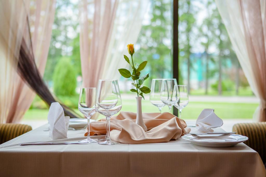 Hotel Tigra Priekuļi Esterno foto