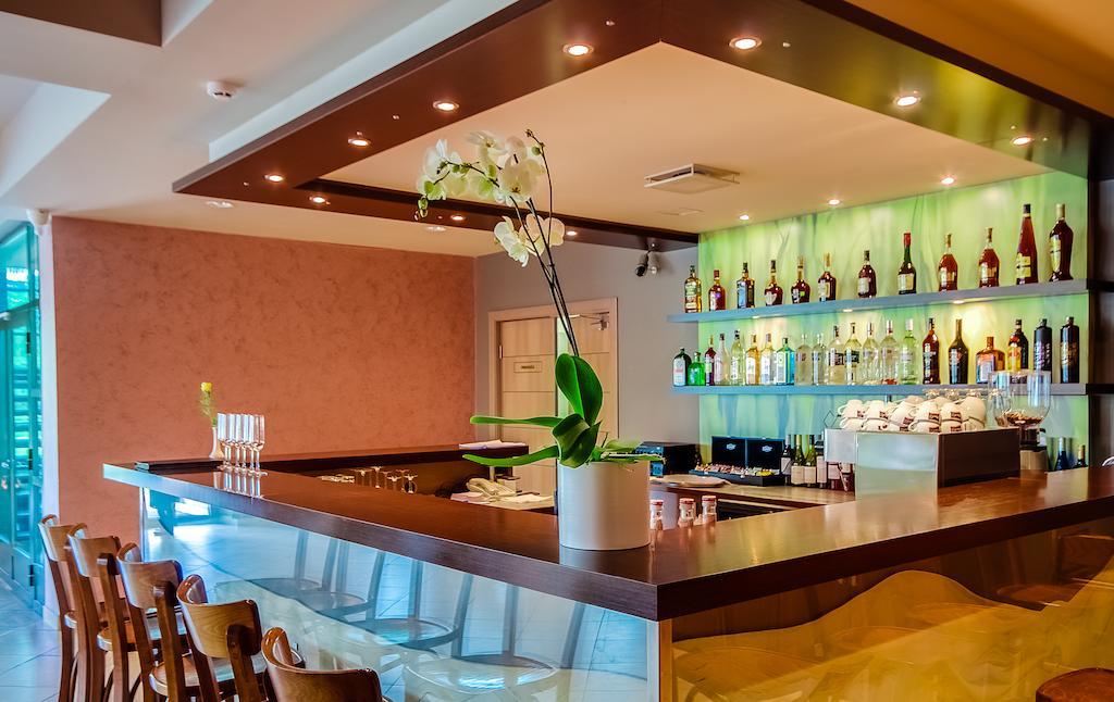 Hotel Tigra Priekuļi Esterno foto