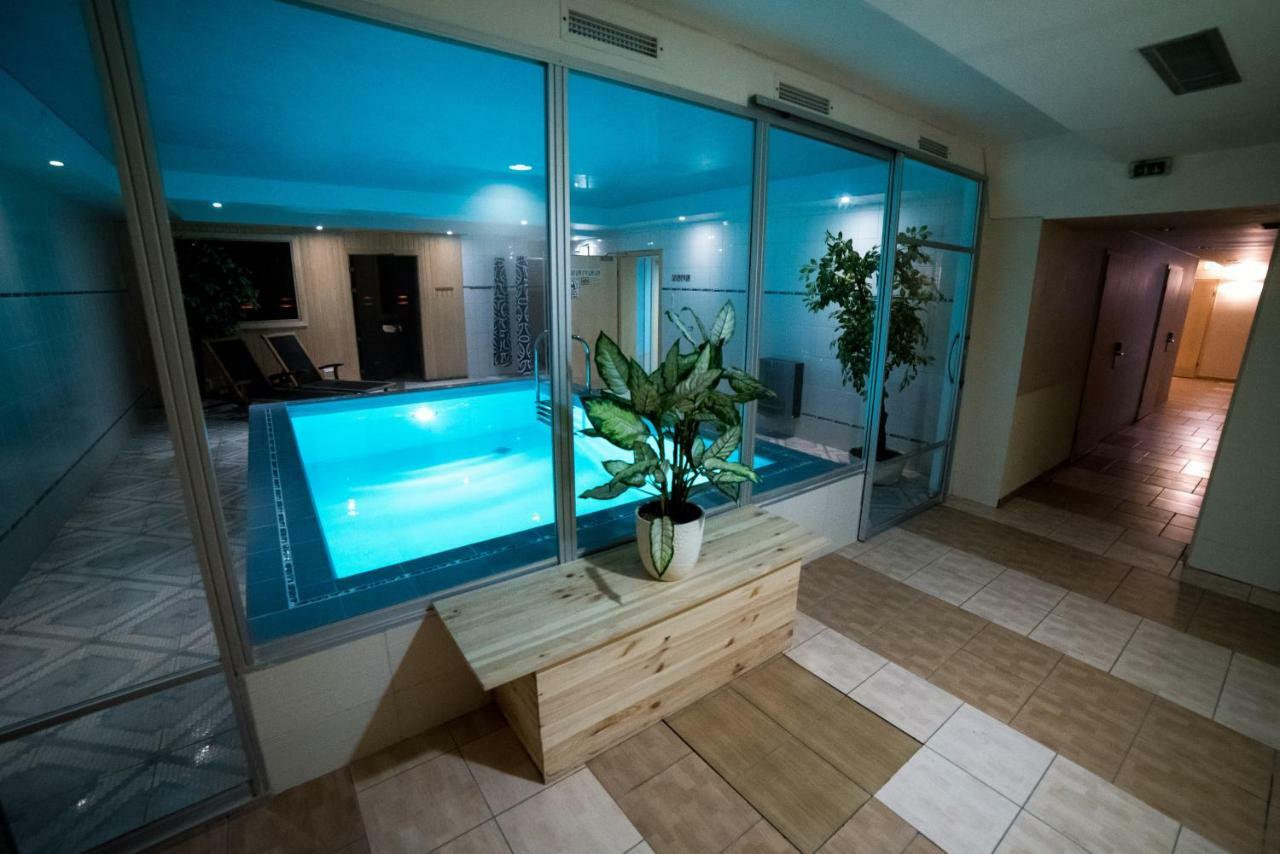 Hotel Tigra Priekuļi Esterno foto