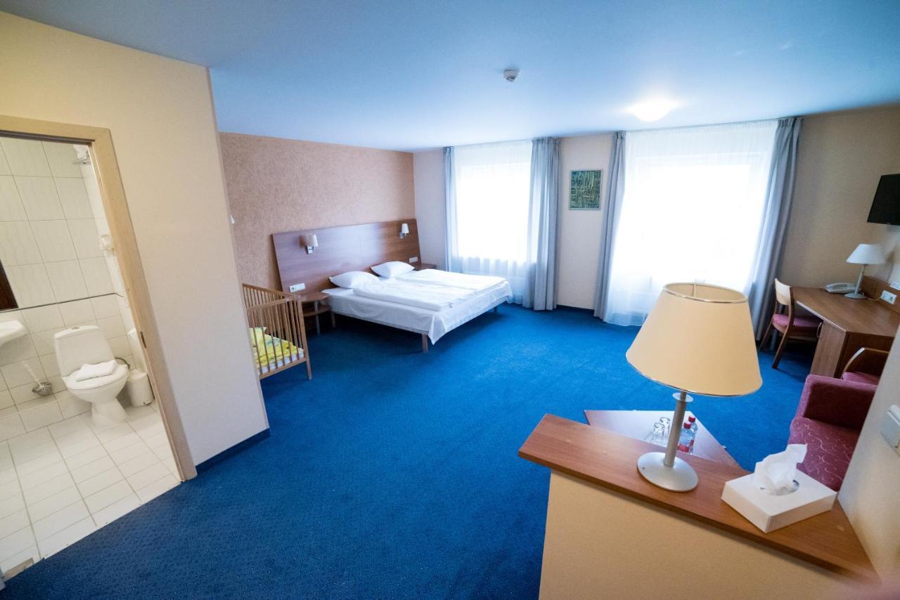 Hotel Tigra Priekuļi Esterno foto