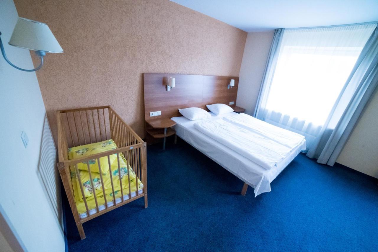 Hotel Tigra Priekuļi Esterno foto